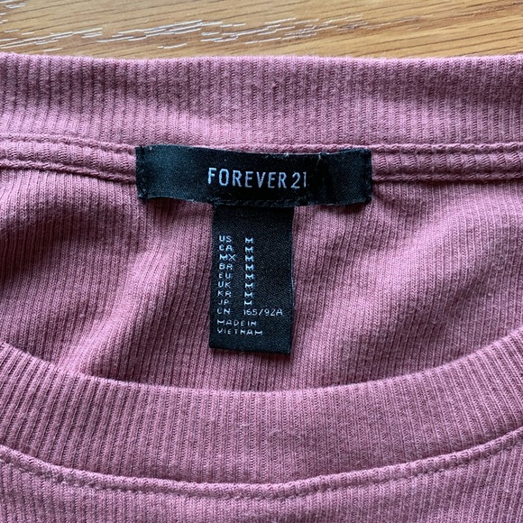 NWOT Cropped Tee with Lettuce Hem - Picture 5 of 5